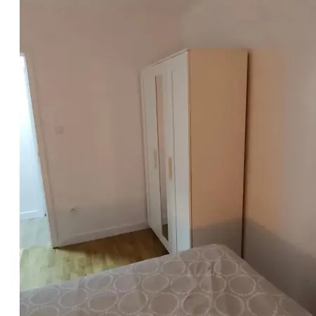 Refait A Neuf I 4 A Louer Individuellement I Business Travelers Ubytování v soukromí